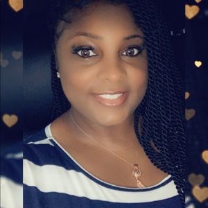 Meet your Posher, Christie